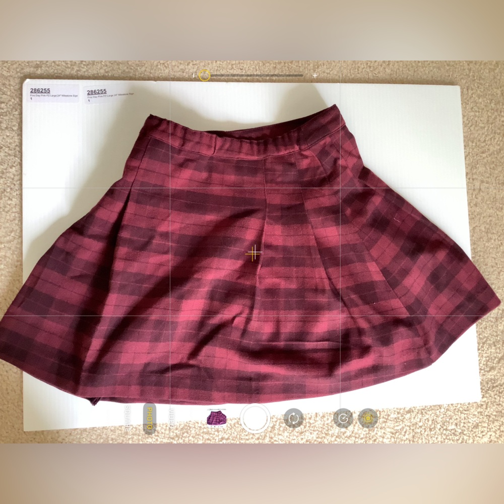Girls H&M Red Pleated Mini Skirt - Picture 8 of 9